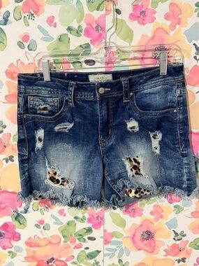 Grace Distressed Jean Shorts with Leopard pockets